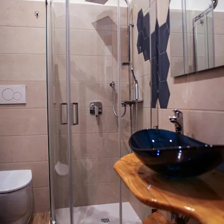 Farfalla Bianca - 4* Roma