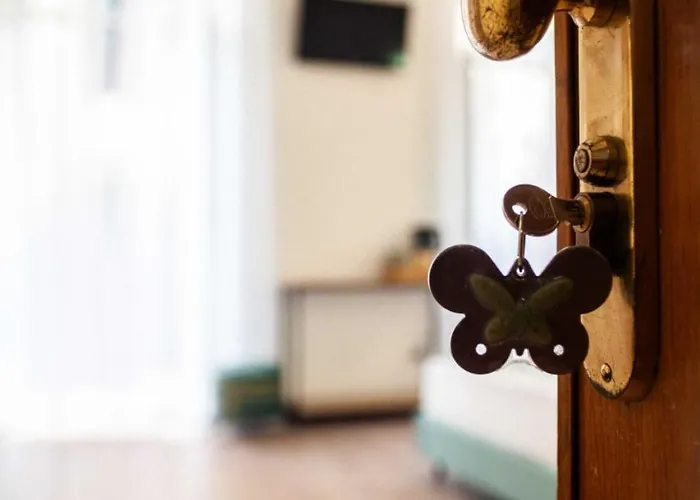 Farfalla Bianca - Guest house Rome