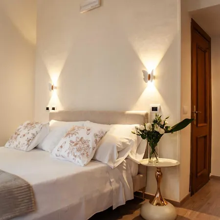 Farfalla Bianca - 4*