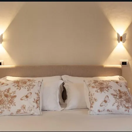 Farfalla Bianca - Roma